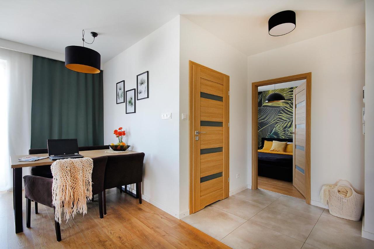 W&K Apartments - Gold Suite - Faktura Vat, Parking Koszalin Kültér fotó