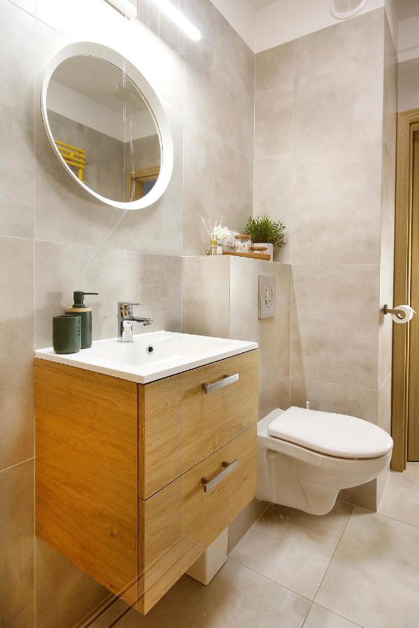W&K Apartments - Gold Suite - Faktura Vat, Parking Koszalin Kültér fotó