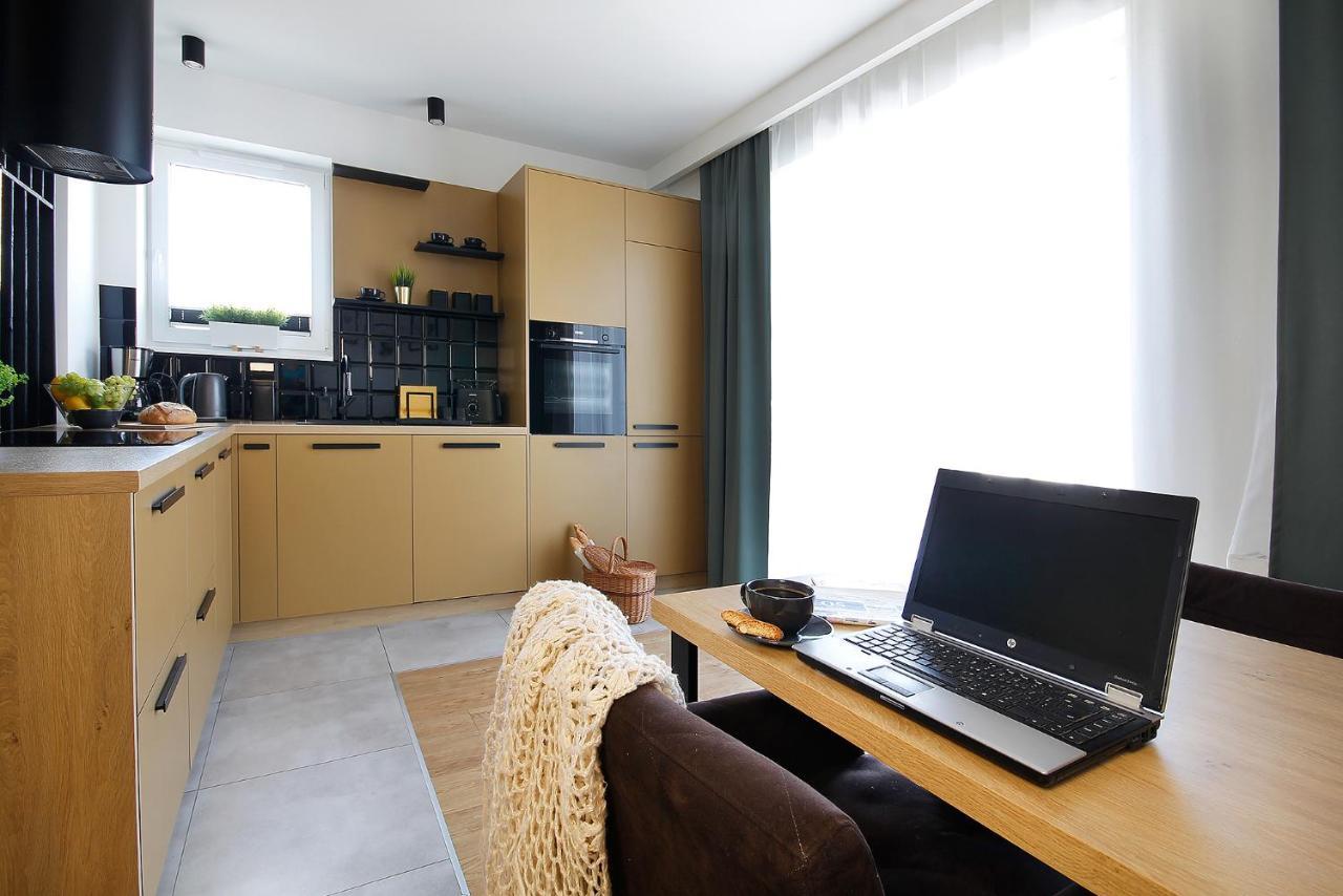 W&K Apartments - Gold Suite - Faktura Vat, Parking Koszalin Kültér fotó