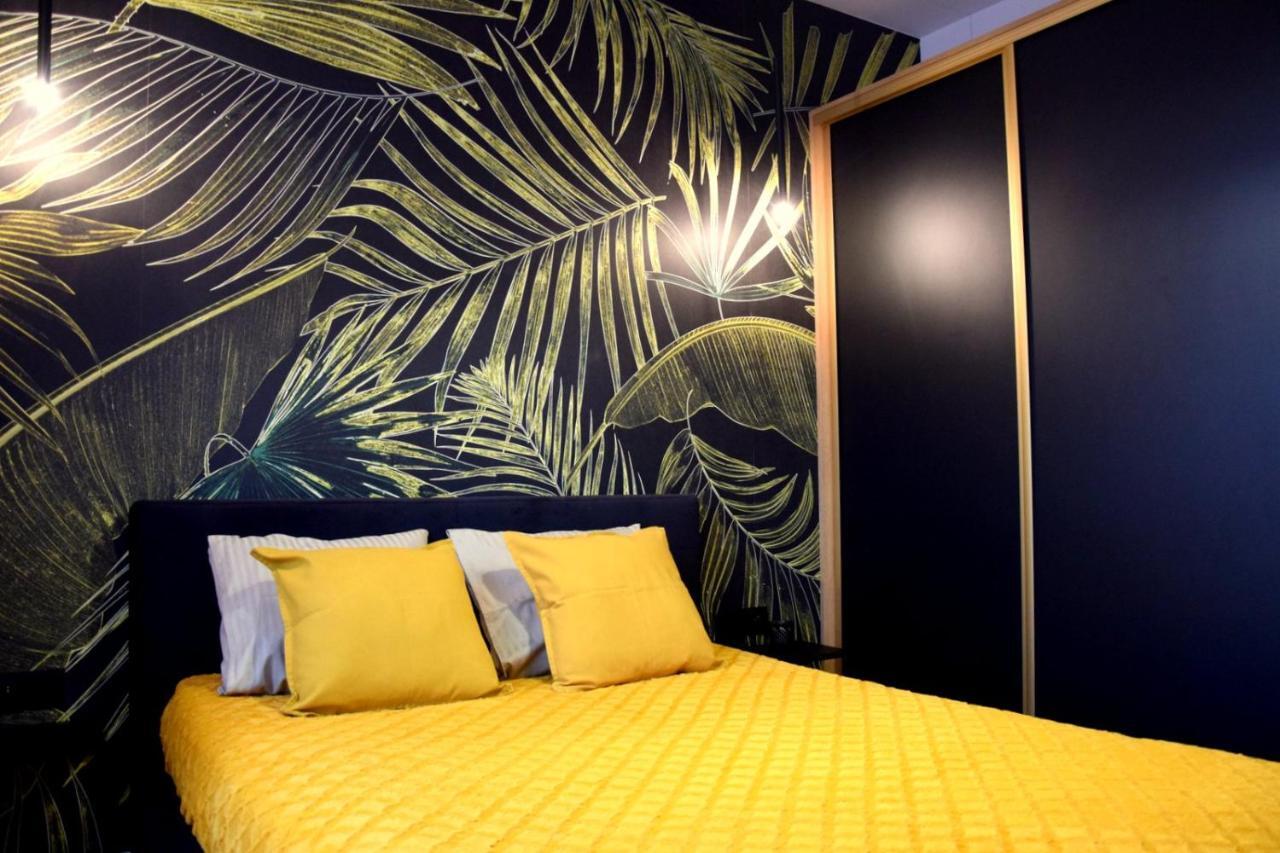 W&K Apartments - Gold Suite - Faktura Vat, Parking Koszalin Kültér fotó